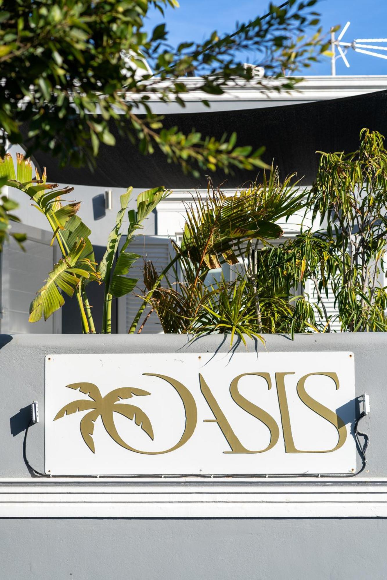 Oasis Suites Fira Firá Buitenkant foto