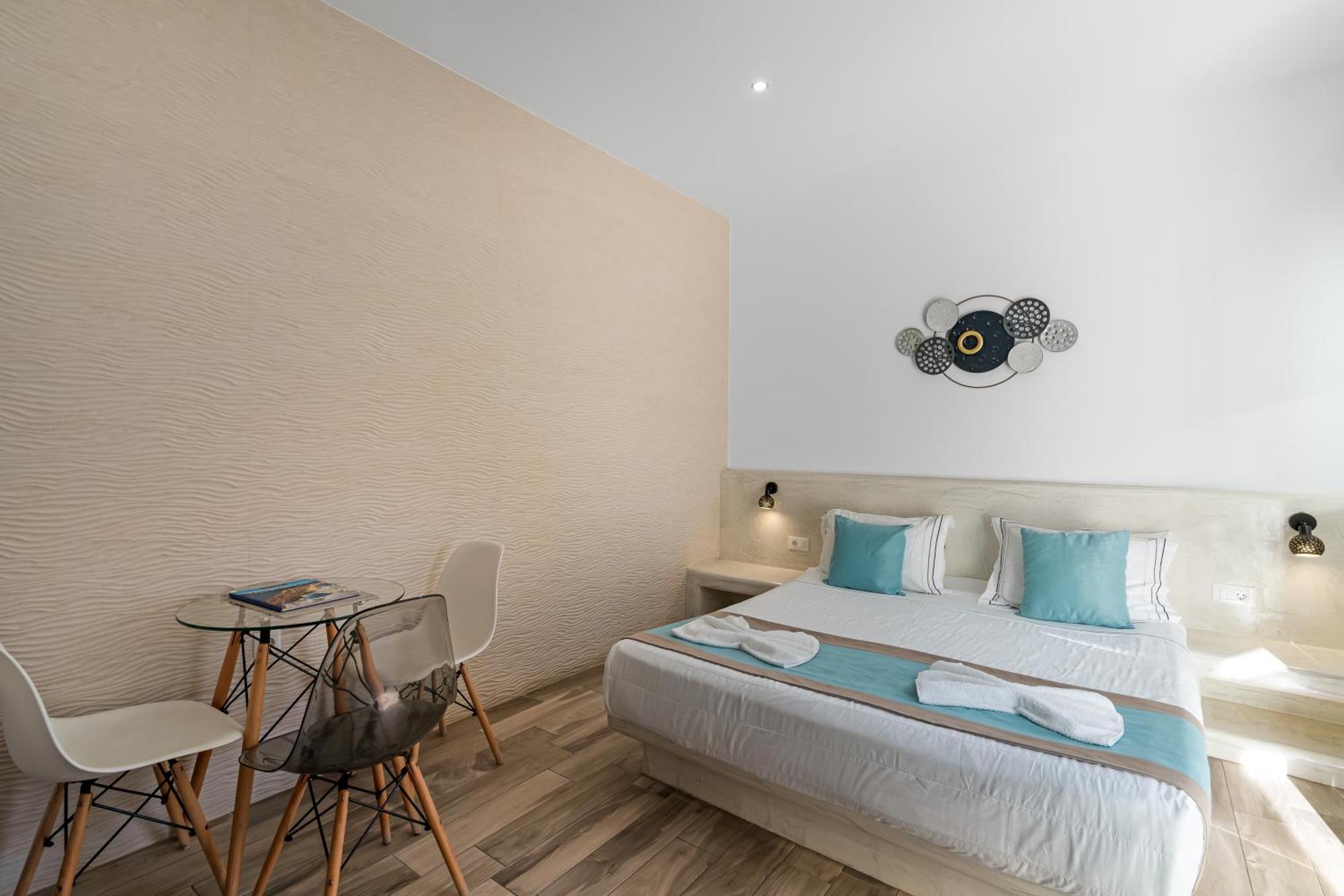 Oasis Suites Fira Firá Buitenkant foto