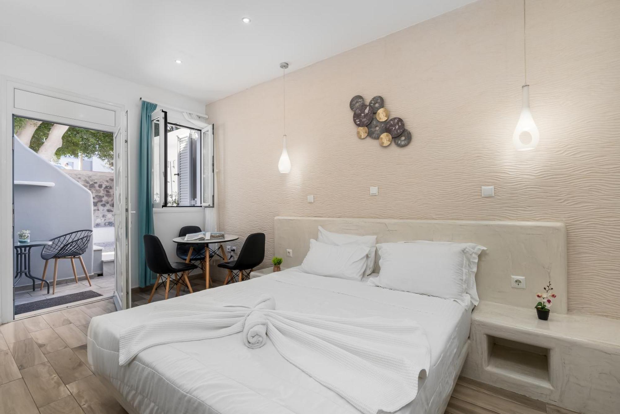 Oasis Suites Fira Firá Buitenkant foto