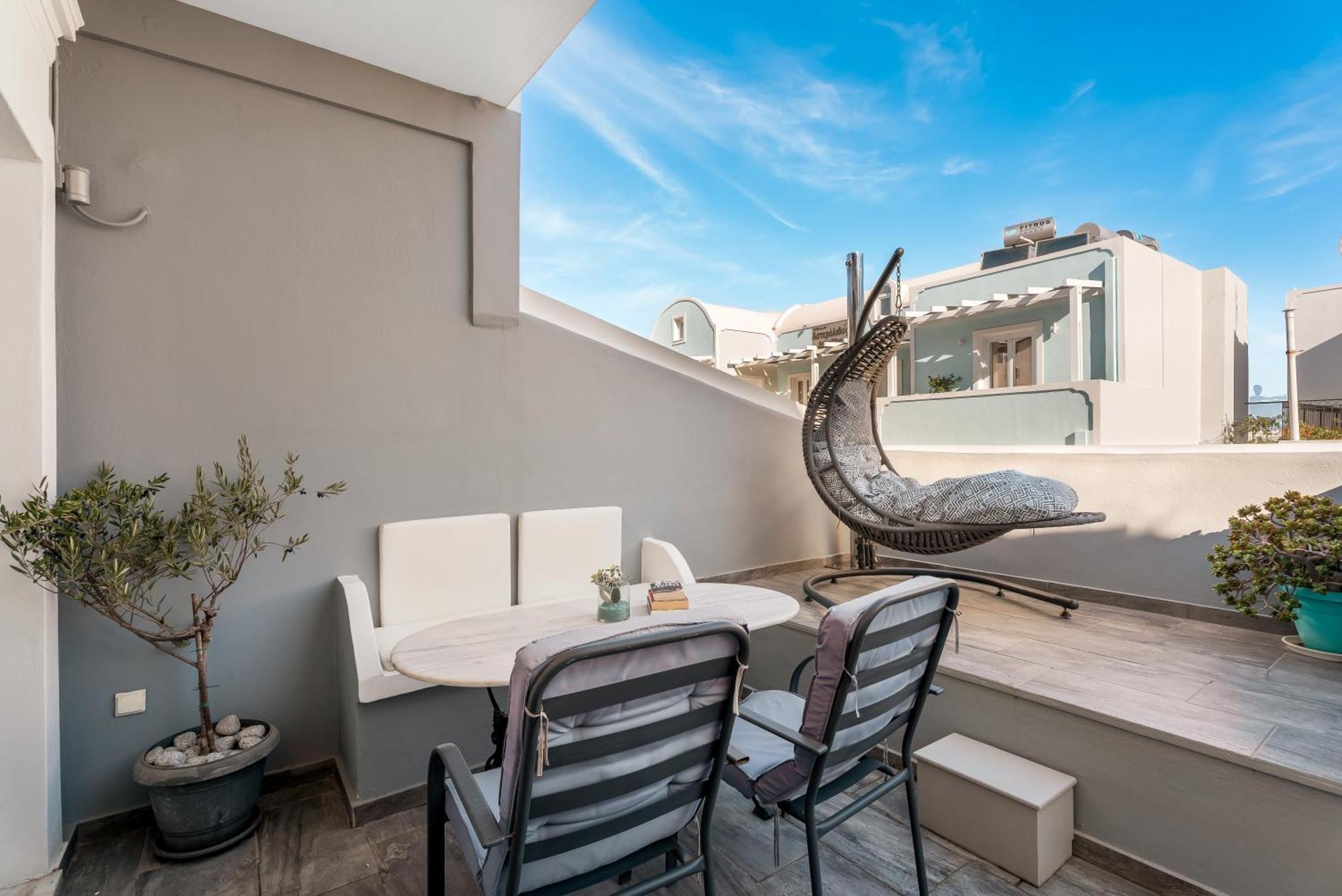 Oasis Suites Fira Firá Buitenkant foto