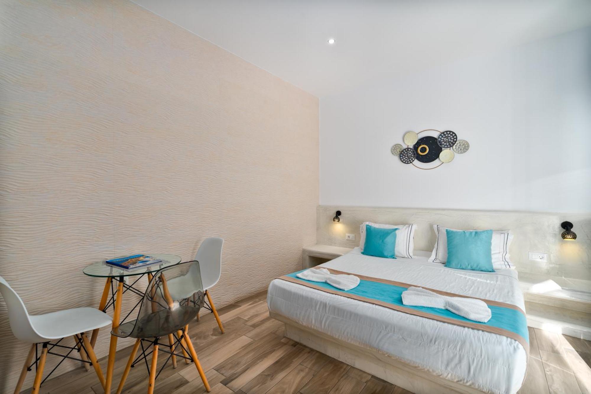 Oasis Suites Fira Firá Buitenkant foto